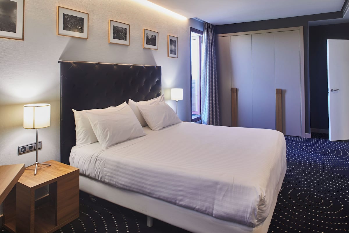 1 chambre, couette en duvet d'oie, minibar
