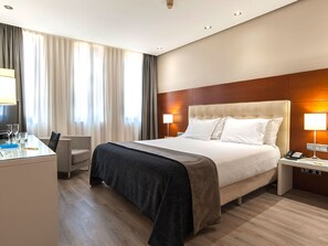 1 bedroom, down comforters, minibar, in-room safe