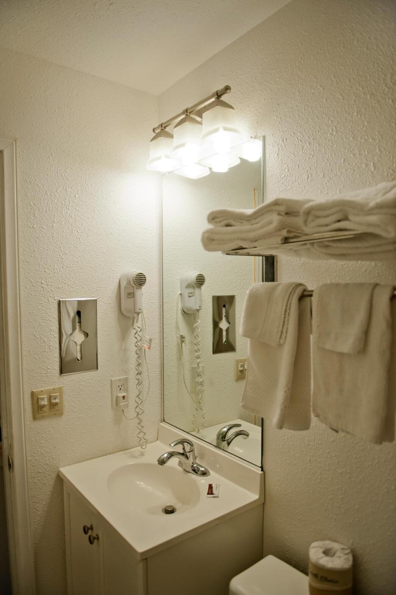 Photo - San Diego Downtown Lodge