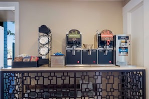 Bao gồm bữa sáng buffet hàng ngày