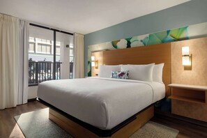 Suite, 1 King Bed, Non Smoking, Pool View | Premium bedding, pillow-top beds, in-room safe, individually decorated
