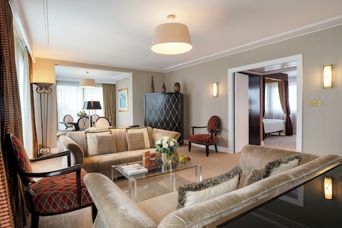 Warwick Champs-Elysées Paris