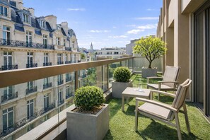 Balcony - Warwick Paris Champs-Elysées (Paris)