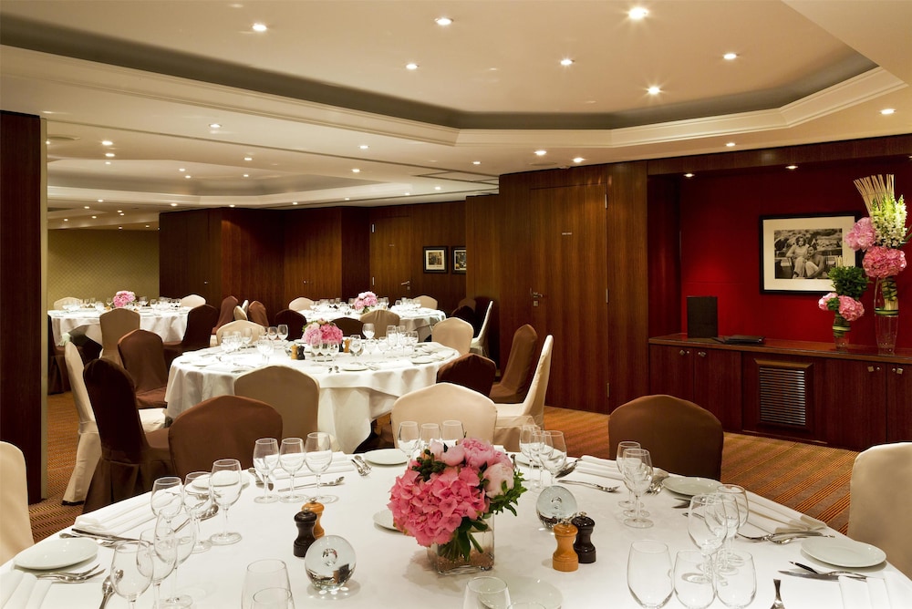 Warwick Champs-Elysées Paris by null