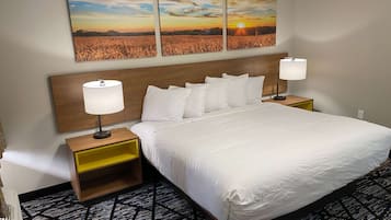 Habitació estàndard, 1 llit de matrimoni gran, no fumadors | Escriptori, cortines opaques i planxa i posts de planxar