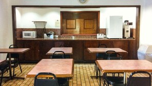 Dining - Oaktree Inn & Suites Oklahoma City (Oklahoma City)