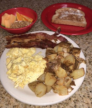 Desayuno buffet incluido todos los días 