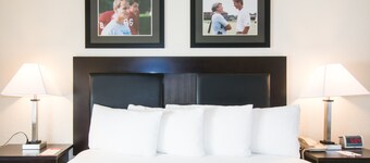 Sooner Legends Inn and Suites