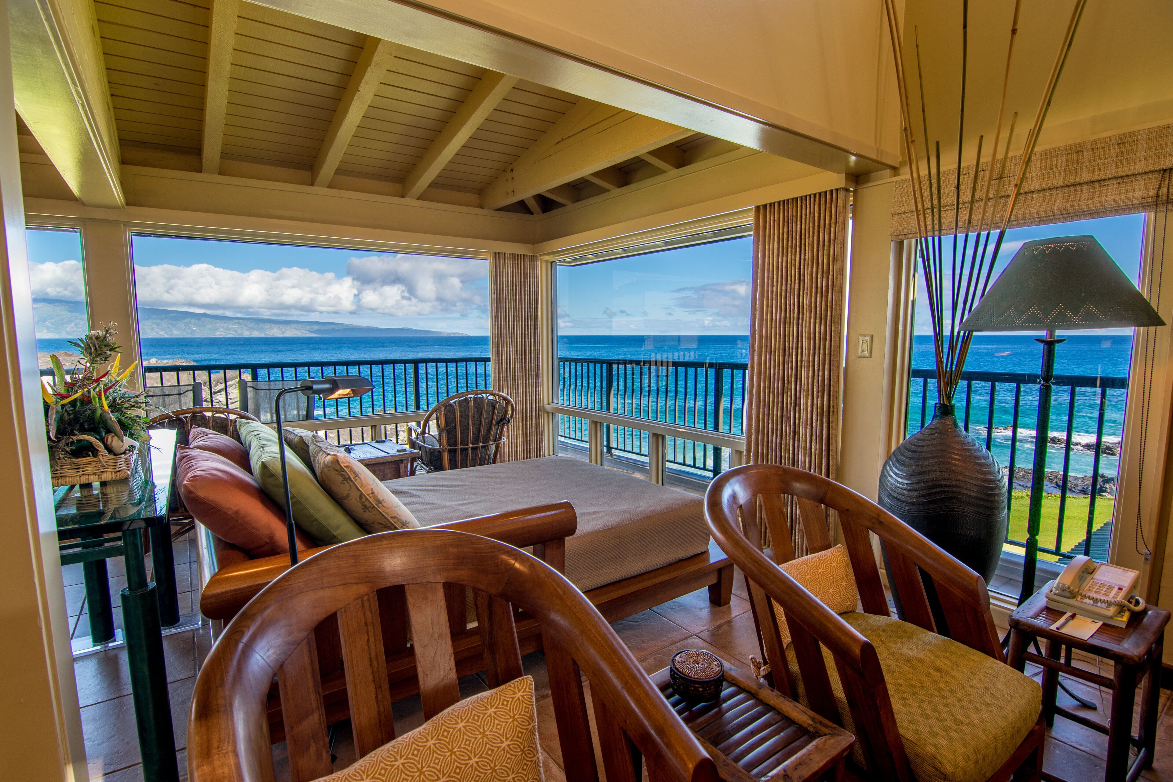 Villa, 2 Bedrooms, Oceanfront (Bay 27B2 Gold 2.5 bath) | Beach/ocean view