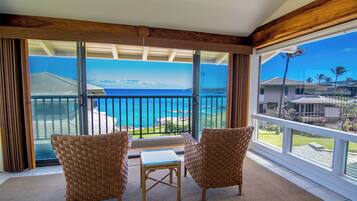 Villa, 2 Bedrooms, Oceanfront (Bay 29G2 Gold 2.5 Bath) | Beach/ocean view