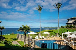 Villa, 2 Bedrooms, Oceanfront (Bay 25G2 Gold 2.5 Bath) | Beach/ocean view