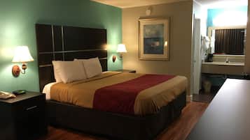 Escritorio, cortinas blackout y insonorización