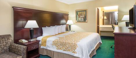 Standard Room, 1 King Bed | Free WiFi, bed sheets, alarm clocks