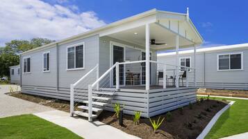 Deluxe Bungalow, 2 Bedrooms | Premium bedding, in-room safe, blackout drapes, iron/ironing board