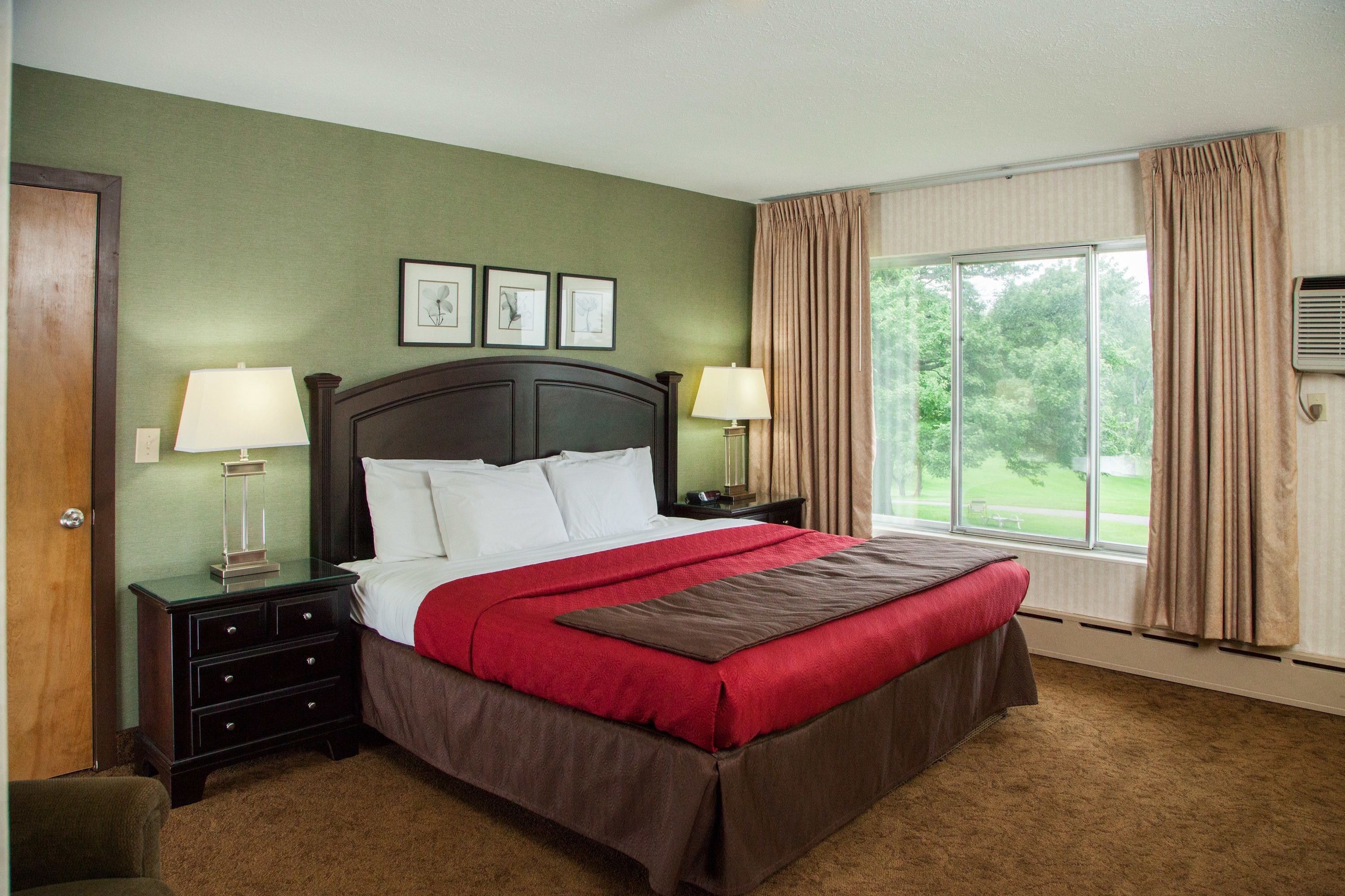 Kamar Standar, 1 Tempat Tidur King | Seprai premium, setrika/meja setrika, dan tempat tidur bayi gratis