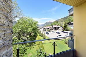 Single Room Lifestyle | Balcony view