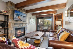 Living area - Antlers at Vail (Vail)