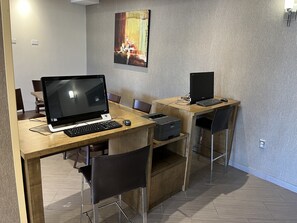 Business Center no quarto