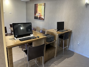 In-room business centre