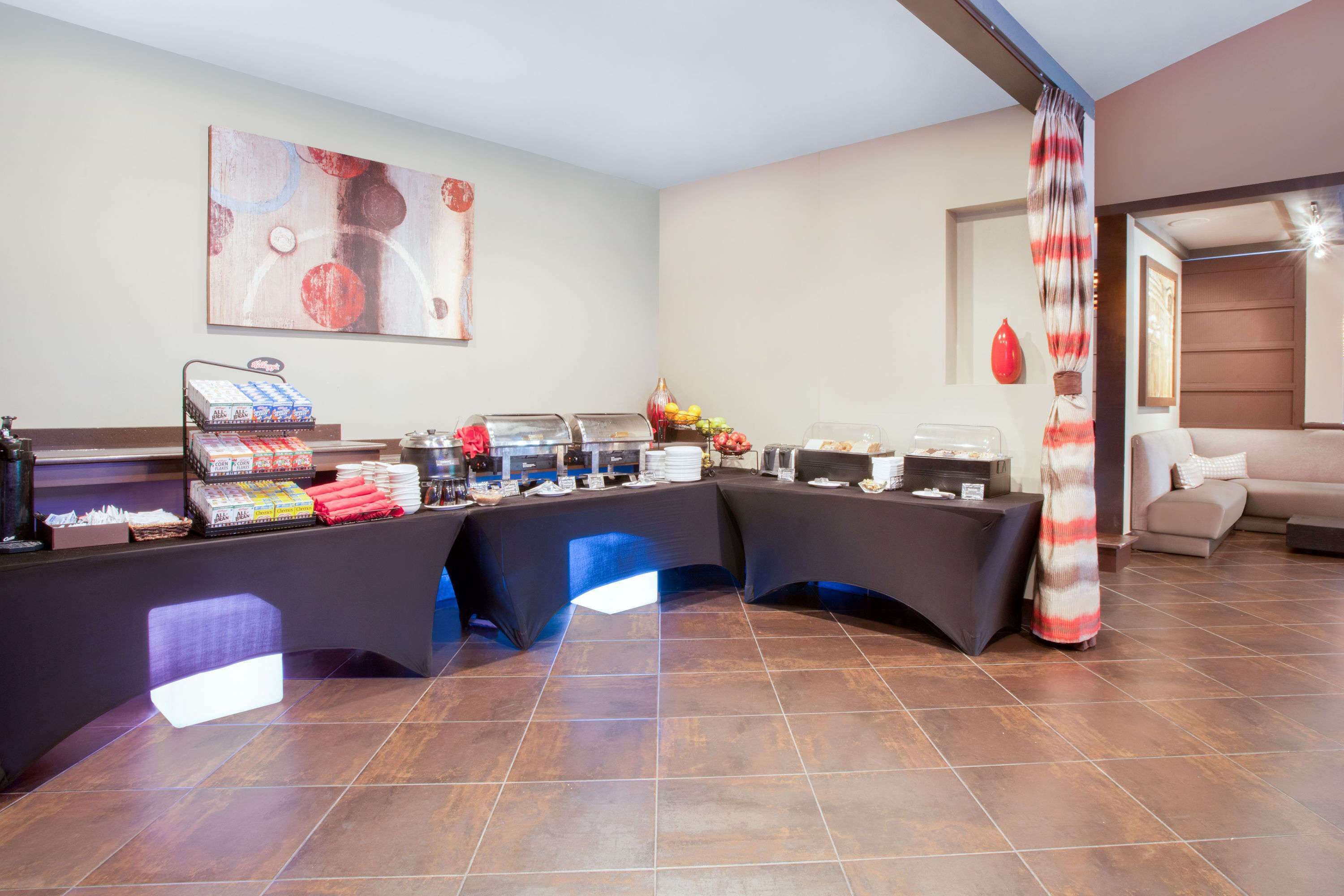 Photo - Wyndham Garden Schaumburg Chicago Northwest