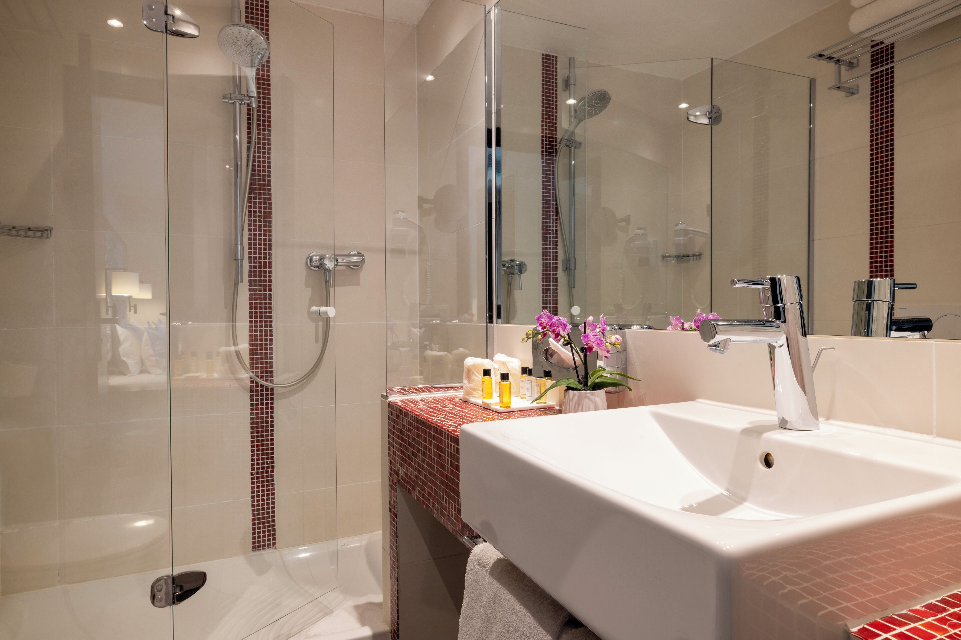 premium bedding, minibar, in-room safe, individually decorated