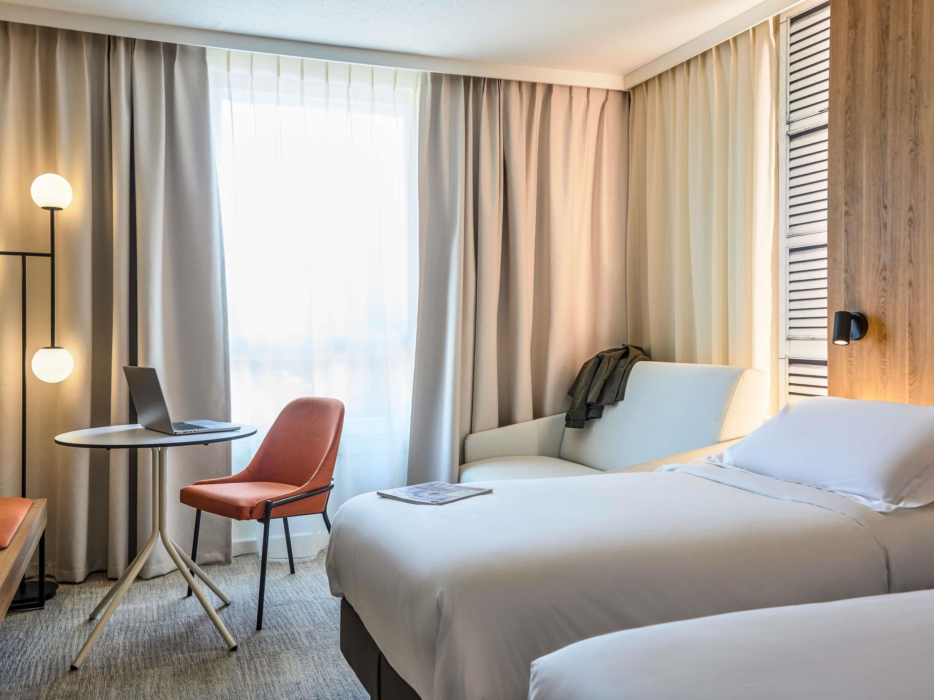 Standard Room, 2 Single Beds | Individually furnished, desk, laptop workspace, blackout curtains