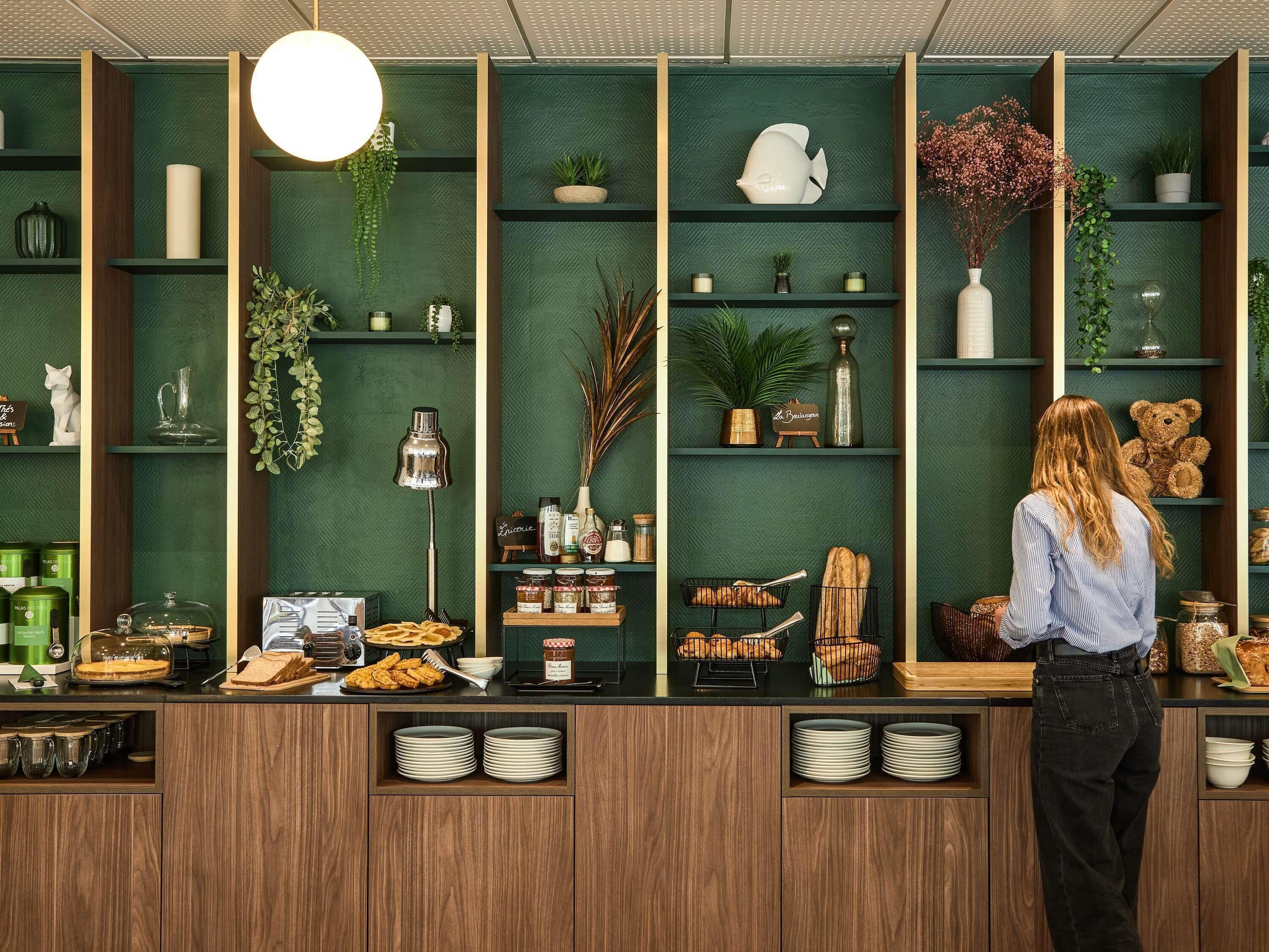 Tägliches Frühstücksbuffet gegen Gebühr