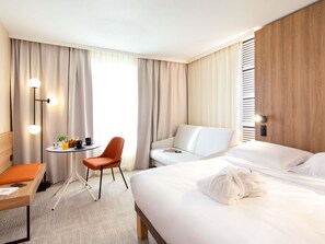 Executive Room, 1 Double Bed with Sofa bed | Desk, laptop workspace, blackout curtains, soundproofing - Mercure Aix en Provence Beaumanoir (Aix-en-Provence)