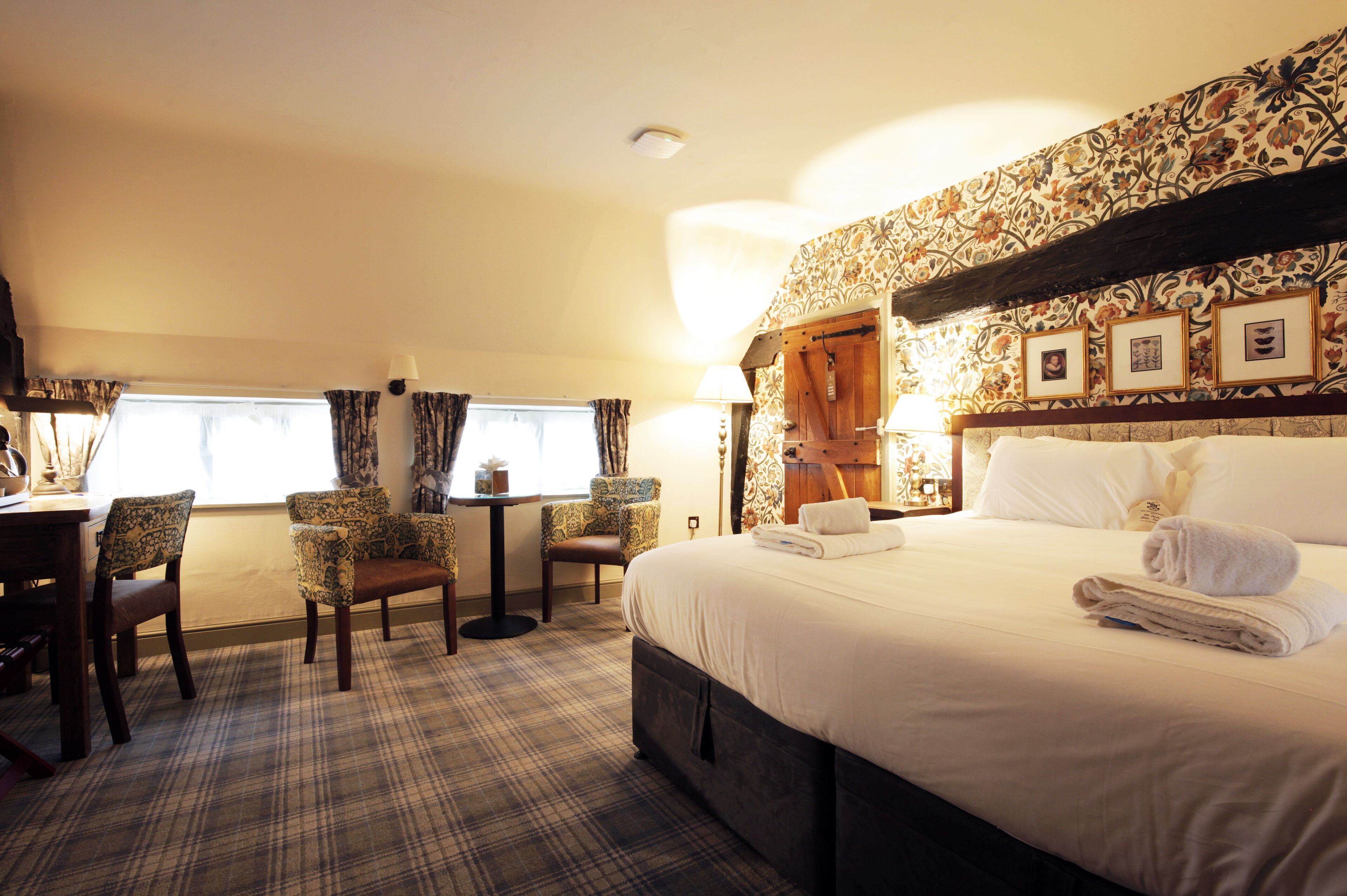 desk, iron/ironing board, free wifi, bed sheets