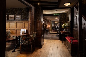 Bar (en la propiedad)