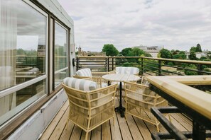 Penthouse, 1 King Bed, Terrace
