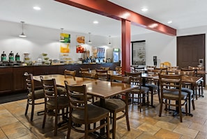 Free daily buffet breakfast