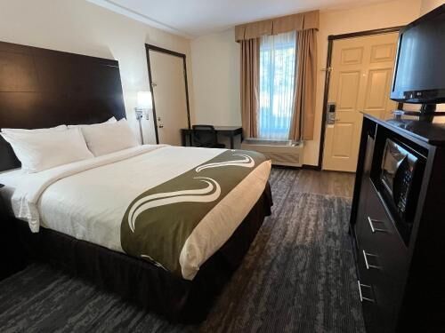 Blackout drapes, iron/ironing board, free cribs/infant beds, free WiFi