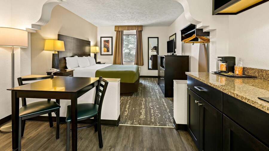 Quality Inn Traverse City