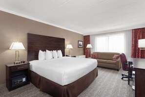 Premium bedding, in-room safe, desk, soundproofing
