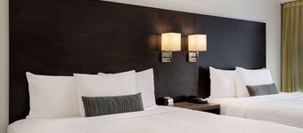 Days Inn by Wyndham Victoria Airport Sidney