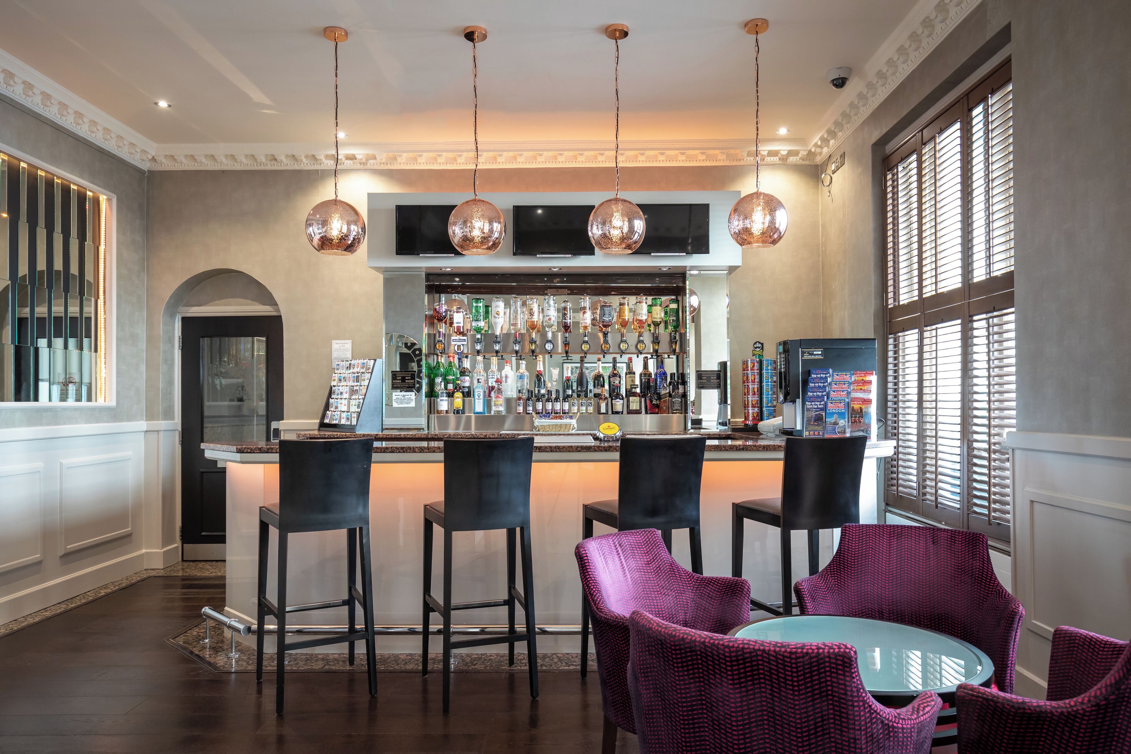 Bar (di hartanah)