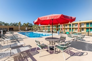 Seasonal outdoor pool