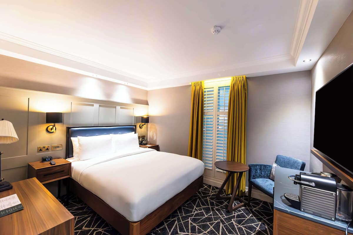 Cosy Double | Hypo-allergenic bedding, memory foam beds, minibar, in-room safe