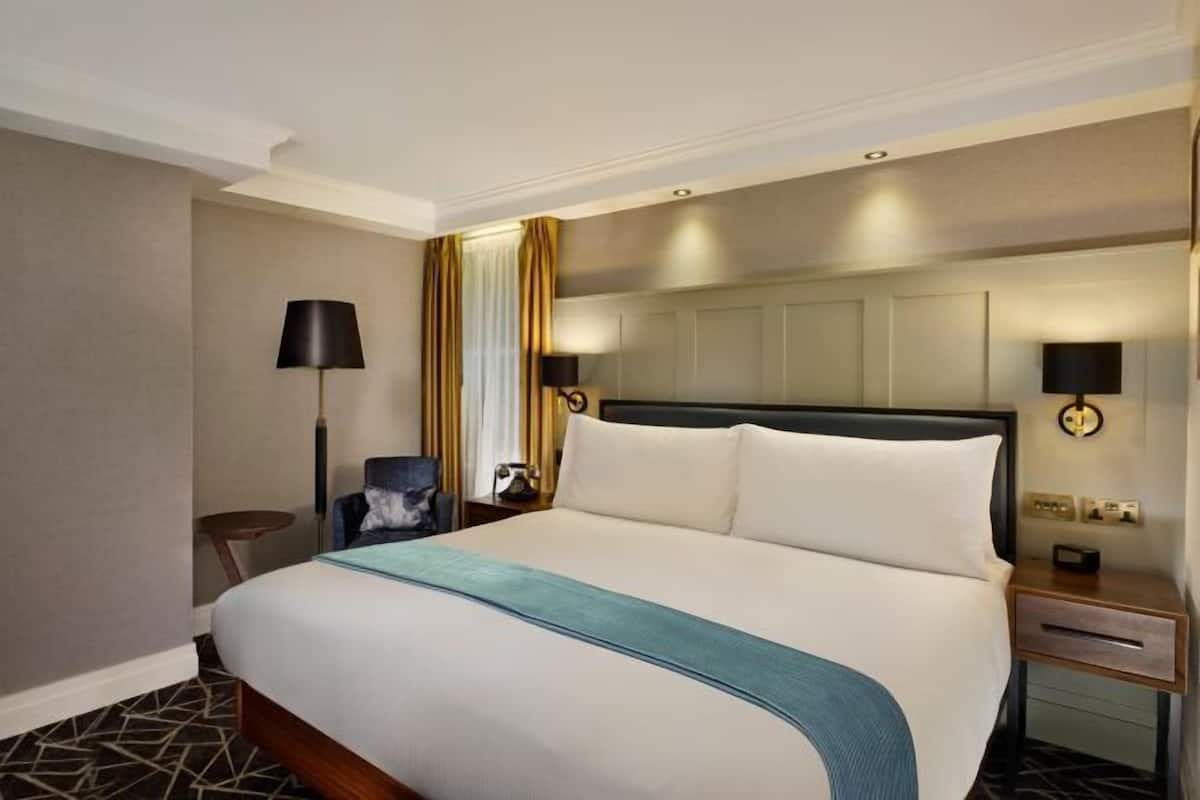 Hypo-allergenic bedding, memory foam beds, minibar, in-room safe