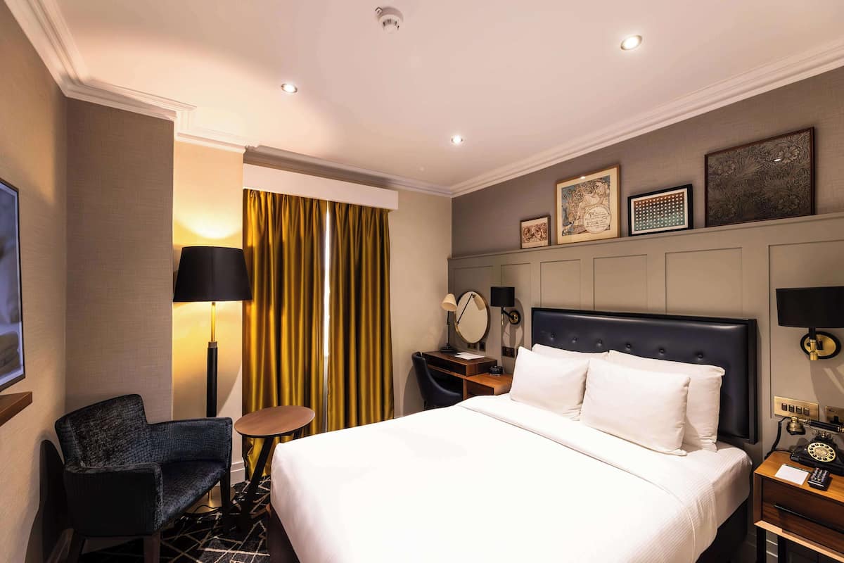 Superior Double | Hypo-allergenic bedding, memory foam beds, minibar, in-room safe