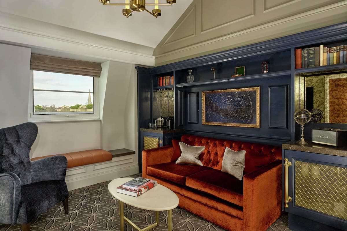 Duplex Suite | Living area | Flat-screen TV