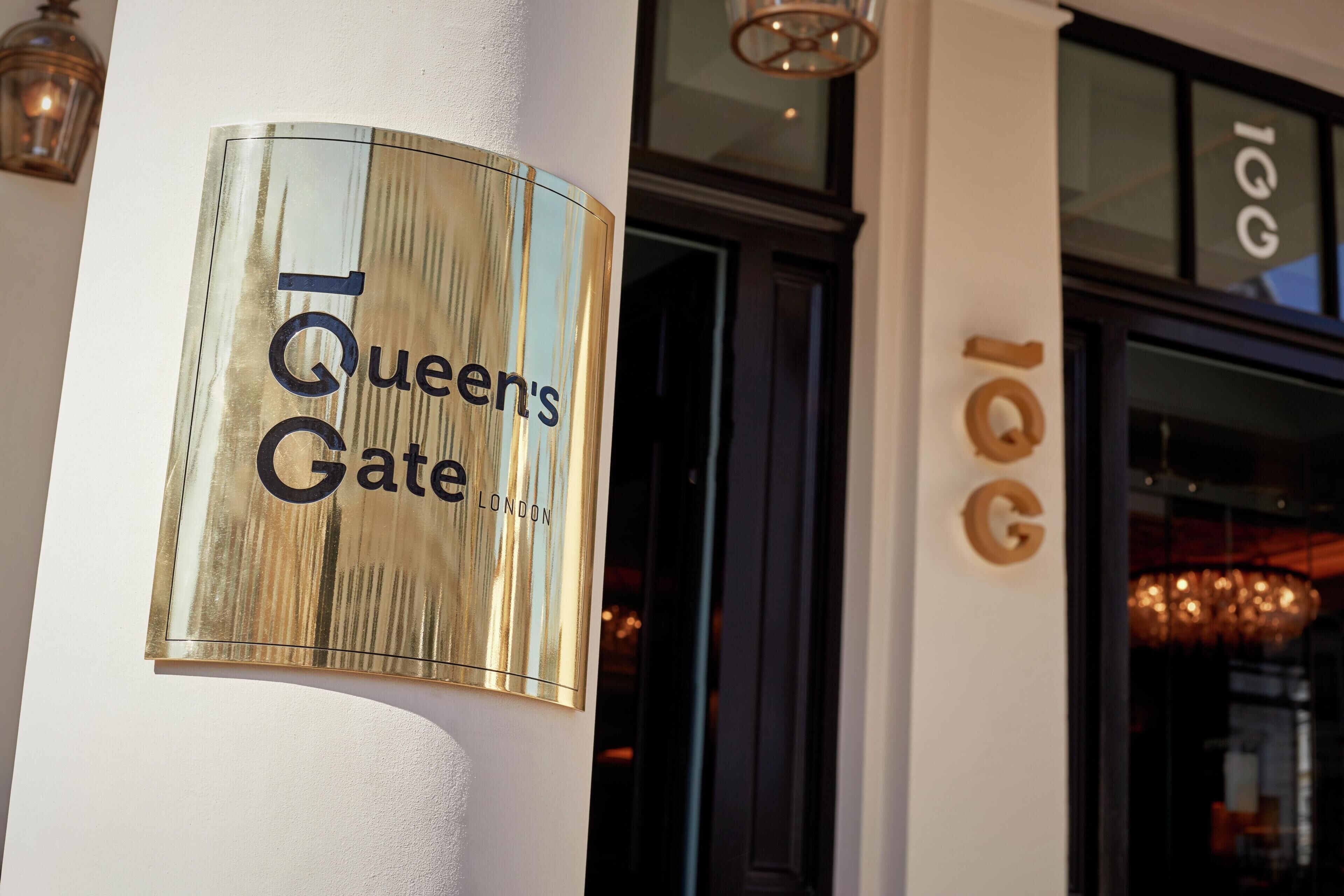 Photo - 100 Queen's Gate Hotel London Kensington, Curio Collection by Hilton