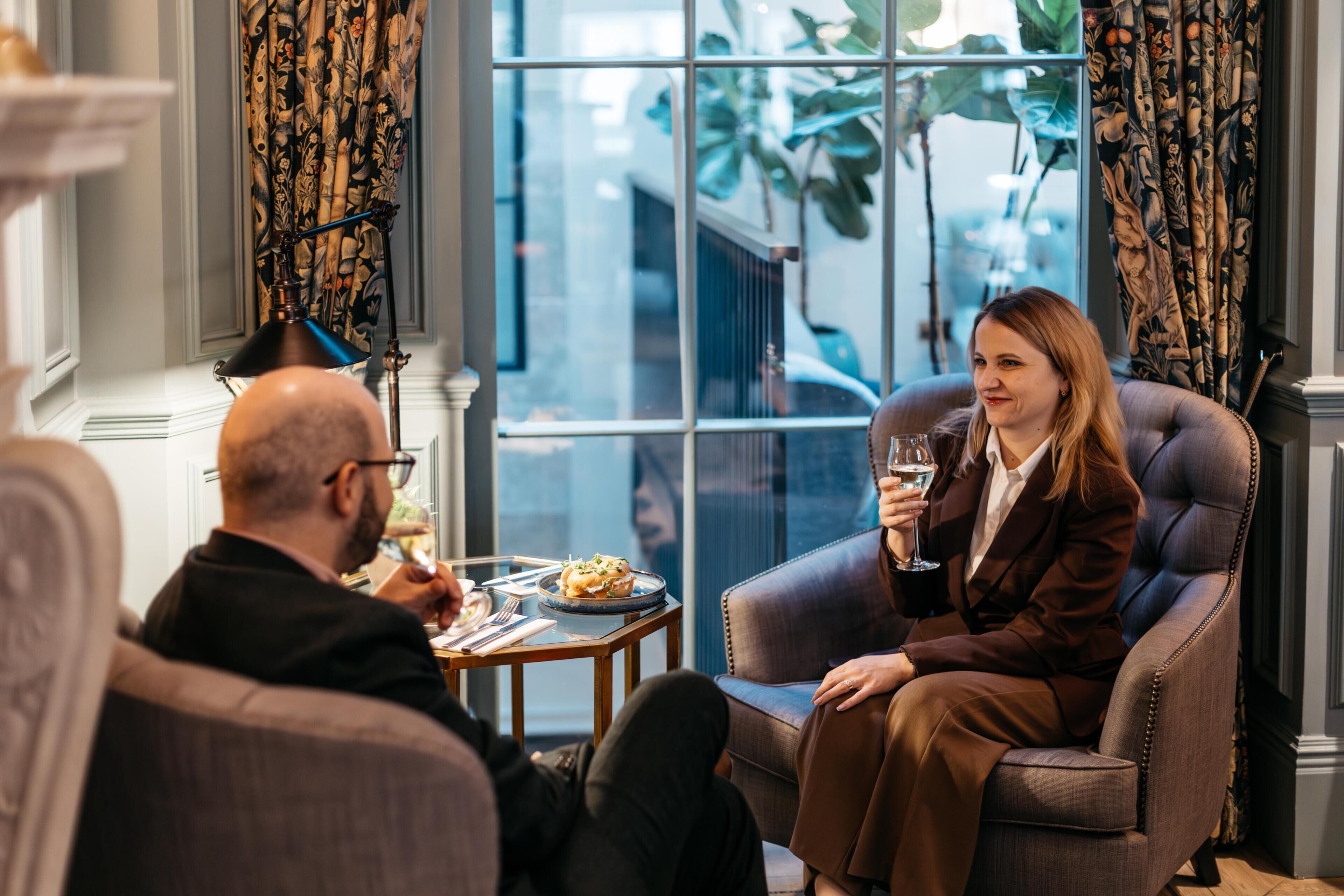 Photo - 100 Queen's Gate Hotel London Kensington, Curio Collection by Hilton