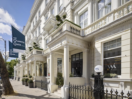 100 Queen's Gate Hotel London Kensington, Curio Collection by Hilton