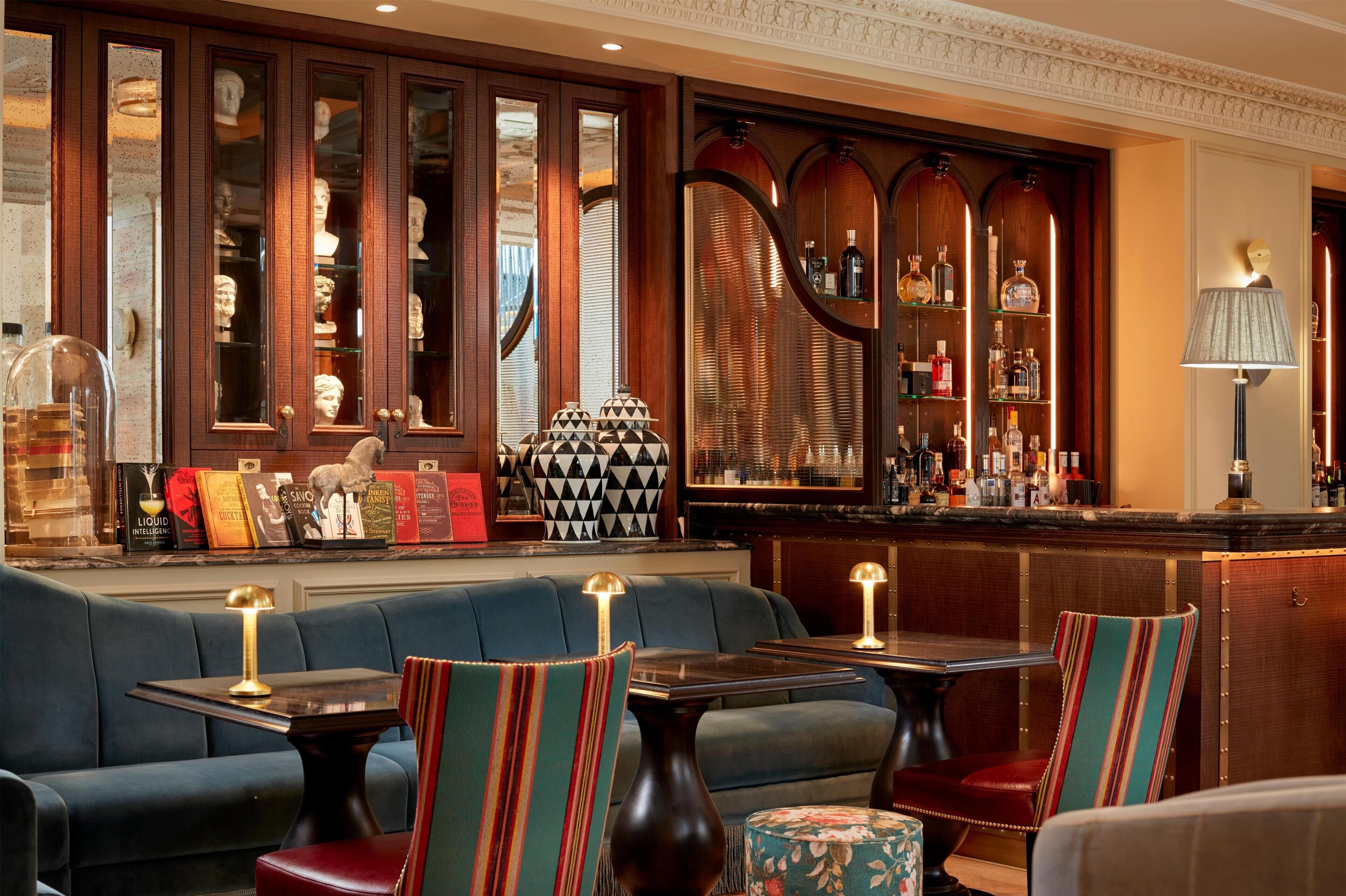 Photo - 100 Queen's Gate Hotel London Kensington, Curio Collection by Hilton