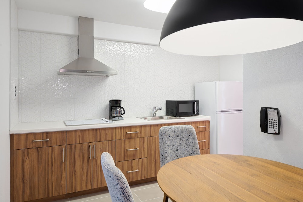 Ilima Hotel by null