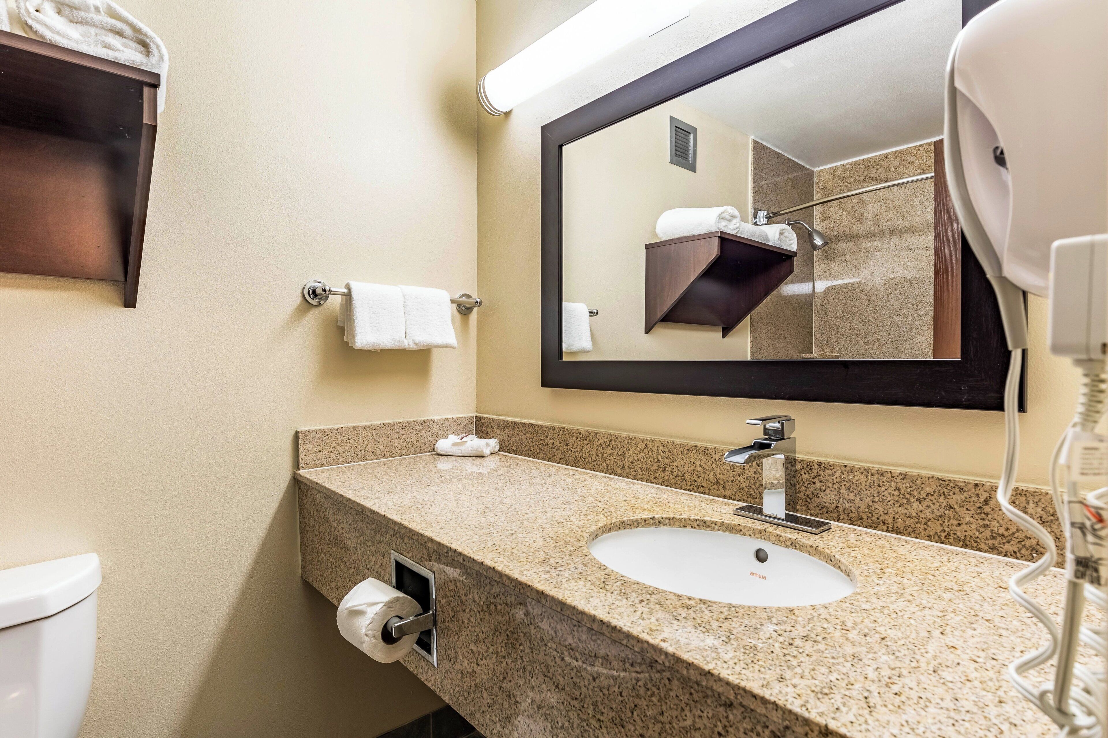 Foto - Red Roof Inn PLUS+ & Suites Houston - IAH Airport SW