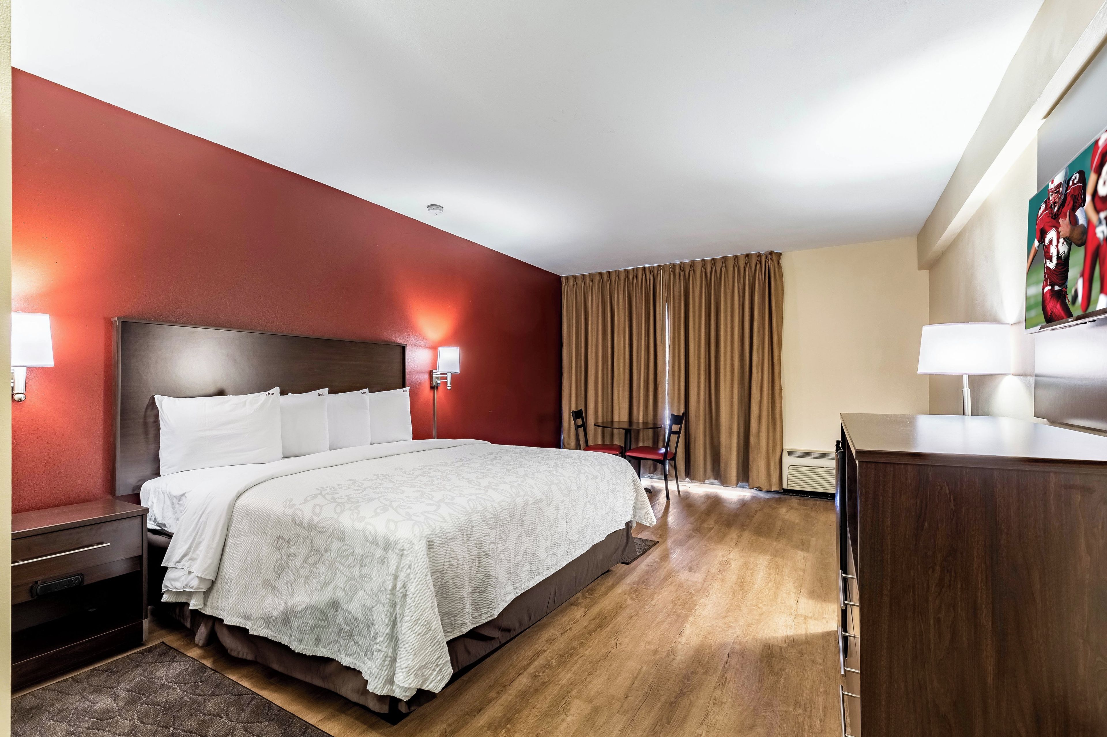 Foto - Red Roof Inn PLUS+ & Suites Houston - IAH Airport SW