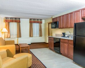 Suite, Multiple Beds, Accessible, Non Smoking (Efficiency) | Desk, laptop workspace, blackout curtains, iron/ironing board